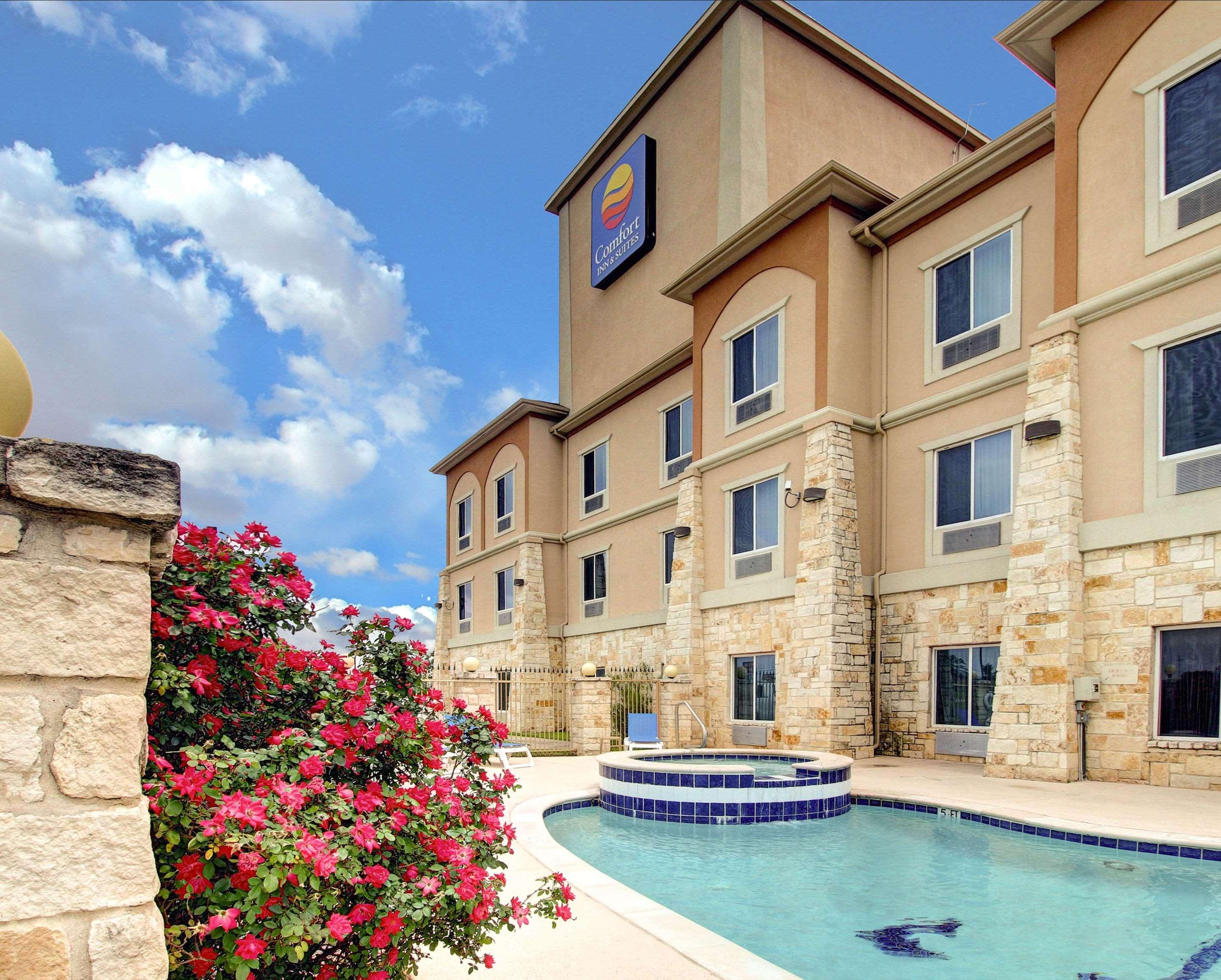 Comfort Inn&Suites Alvarado Exterior foto